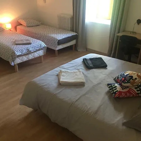 Gites Des Ecrivains Repaire Des Sources B&B